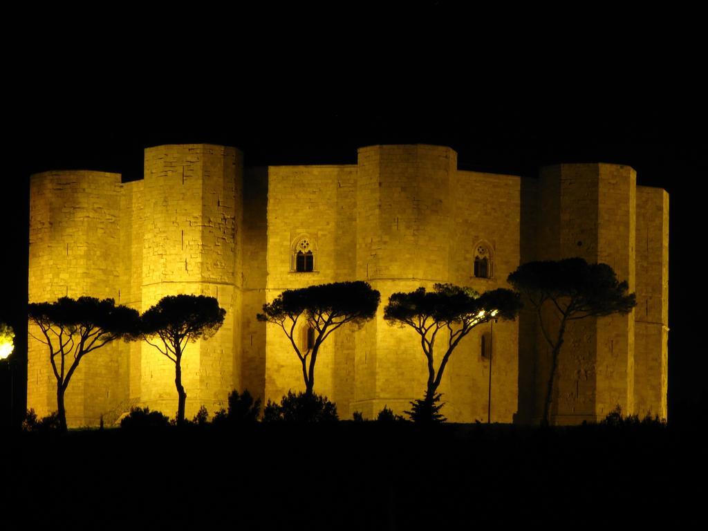 B&B Tramonto D'Oro Castel Del Monte (Apulia) Exterior photo